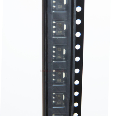 chips real orginal new  SOT89 real stock  KTB1124-B-RTF/P KTB1124